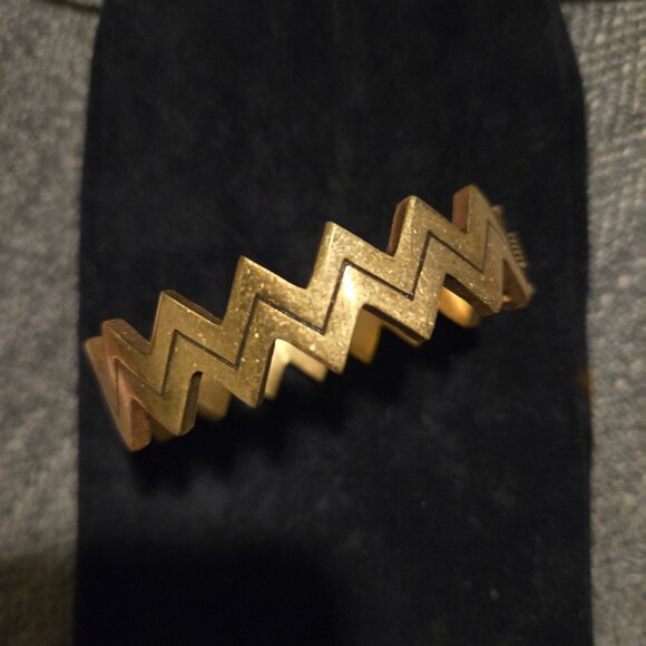 CREW Gold Tone Rhinestone V Shape Accent Bangle Bracelet - Picture 2 of 3